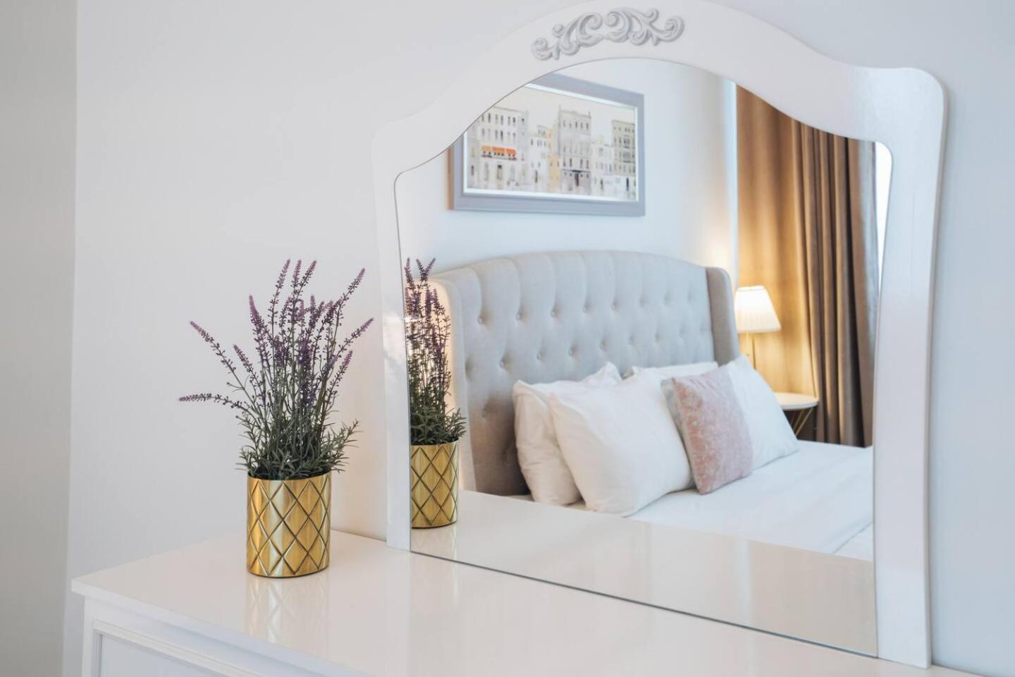 Charming Warm Suite With Amazing Views Of The City 두바이 외부 사진